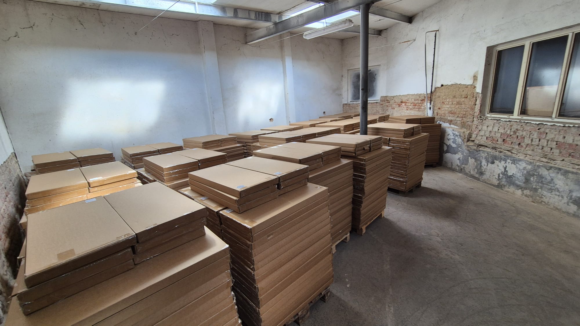 Regály sklad Brno – Regálník 3