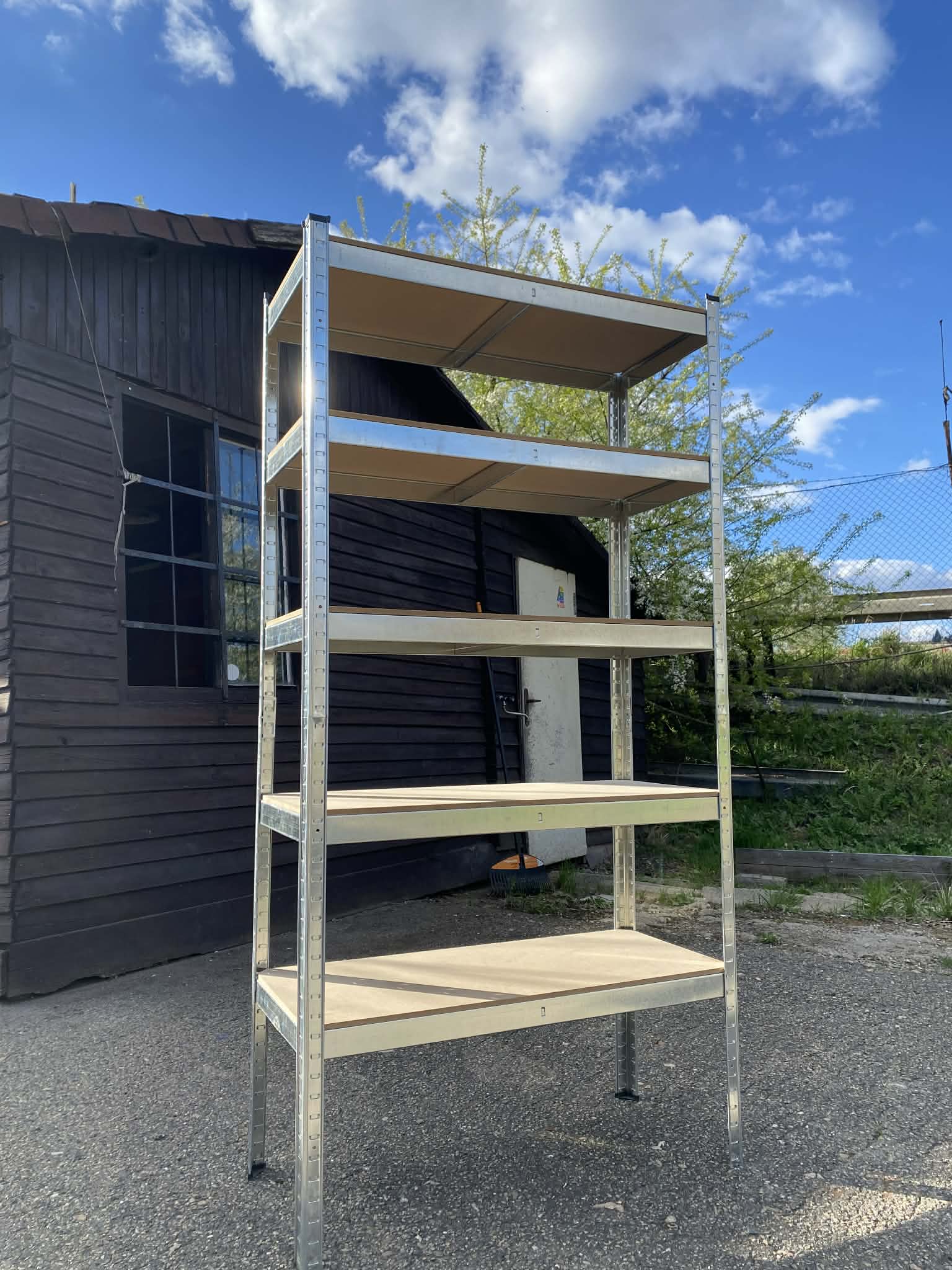 Regály sklad Brno – Regálník 4