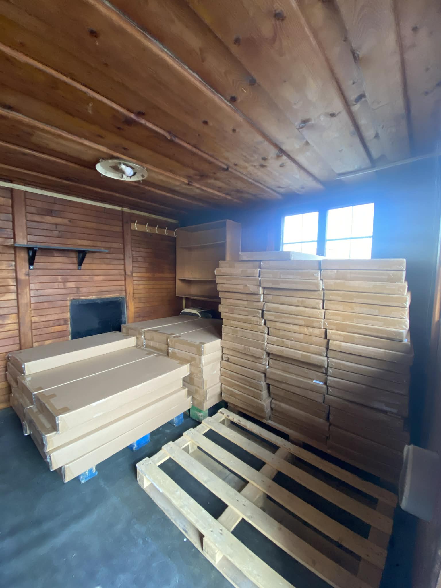 Regály sklad Brno – Regálník 10